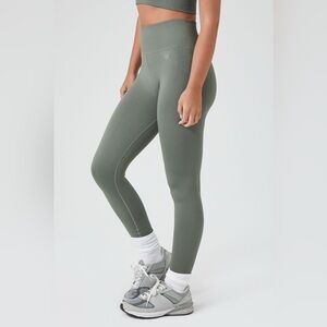 Forever 21 Olive Ribbed Athletic Leggings